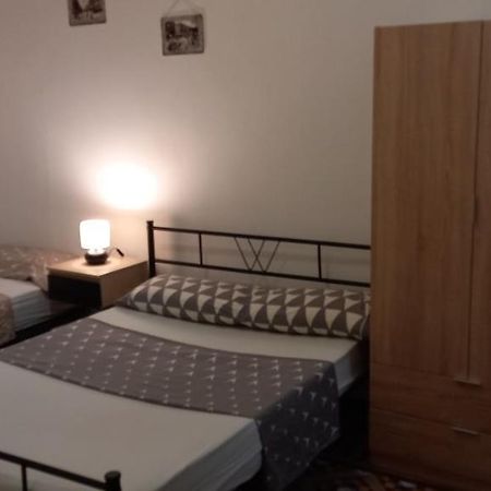 Urpi Rooms Barcelona Buitenkant foto