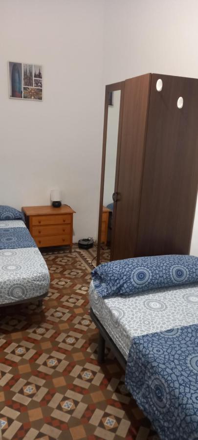 Urpi Rooms Barcelona Buitenkant foto